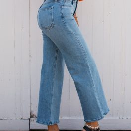 10.5 inch Rise Wide Leg Crop Jean / Medium Wash