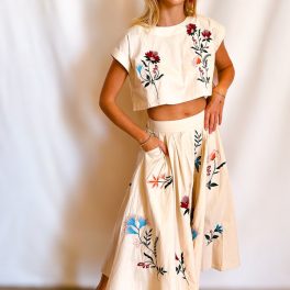 Colorful Embroidered Full Midi Skirt / Beige
